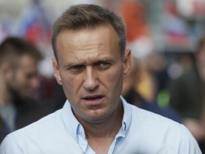 Navalny Otel Odasında Zehirlendi