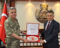 Rize Valisi Yazıcı'ya Paşa Ziyareti