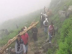 Çamlıhemşin'de yol sıkıntısı