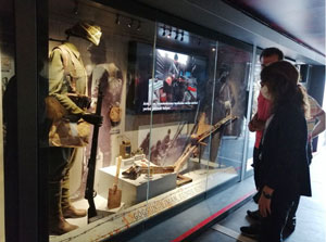 Alemdaroğlu'ndan Çanakkale Savaşları Mobil Müze Tır’ına Ziyaret