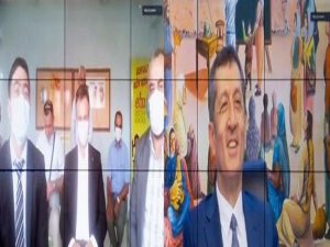 Bakan Selçuk, Köy Muhtarları İle Görüştü