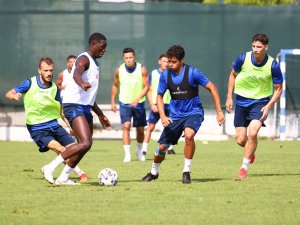 Trabzonspor, Yeni Malatyaspor Maçı Hazırlıklarını Sürdürdü