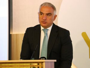 Bakan Ersoy: Türk Diasporasını Asimilasyondan Korumak Bütüncül Bir Strateji İle Mümkündür