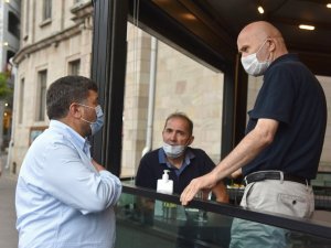 Belediye Başkanı Şenlikoğlu, Esnaf Ziyaretlerini Sürdürüyor