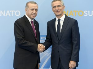 Stoltenberg: "Hem Türkiye Hem Yunanistan Değerli Müttefikler"