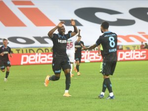Trabzonspor İlk Galibiyetini Aldı