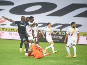 Süper Lig: Trabzonspor: 3 - Yeni Malatyaspor: 1 (Maç Sonucu)