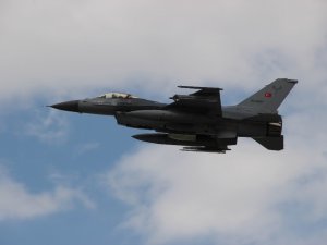 Azerbaycan, Ermenistan’ın F-16 İddiasını Yalanladı