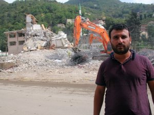 Sel Sonrası Yıkım İçin Geldikleri İlçede Psikolojik Yıkımı Yaşadılar