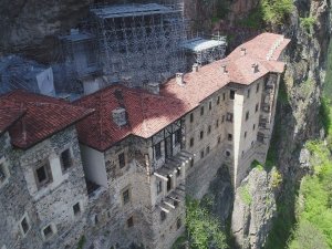 Sümela’ya Ziyaretçi İlgisi Sürüyor