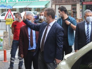 Giresun Valisi Ünlü’den Maske Ve Sosyal Mesafe Denetimi