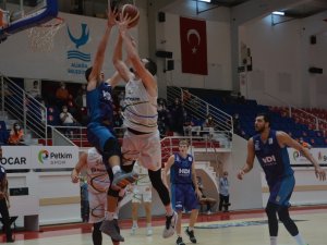 Aliağa Petkim Spor: 78 - Hdı Sigorta Afyon Belediyesi: 81