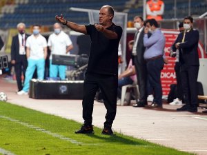 Fatih Terim: “Ben Galatasaray’ı Terk Etmedim, Oyunu Terk Ettim"