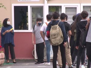 Liselerde Yüz Yüze Eğitim Böyle Başladı
