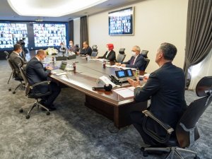Bakan Selçuk Yurt Dışında Görev Yapan Öğretmenlerle Buluştu