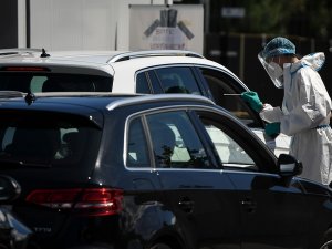 Fransa’da Yoğun Bakımdaki Hasta Sayısında Artış Devam Ediyor