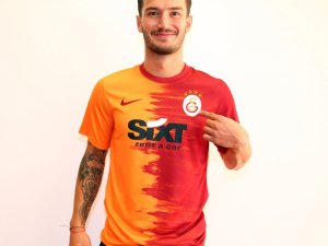Galatasaray 7 Futbolcu Transfer Etti