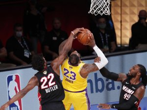 Nba’de Lakers Adım Adım Şampiyonluğa