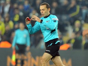 Uefa’dan Cüneyt Çakır’a Görev