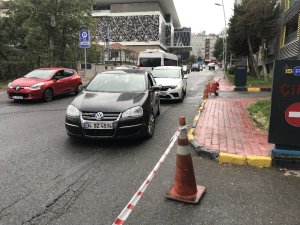Araç Sahiplerini Dolu Korkusu Sardı: Bundan Otoparkçılar Karlı Çıktı