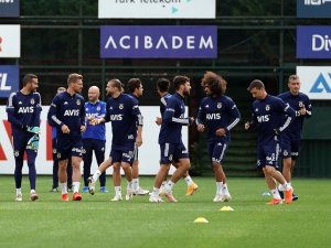Fenerbahçe, Milli Arada Çalışmalarını Sürdürdü