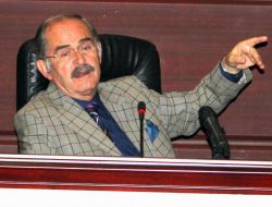 Büyükerşen: “idare Mahkemesi Aleyhimize Karar Vermeyi Adet Haline Getirdi”