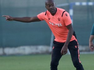 Eddie Newton, Trabzonspor’un İskeletini Belirlemeye Çalışıyor