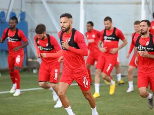 Sivasspor’da Kayserispor Maçı Hazırlıkları Yeniden Başladı