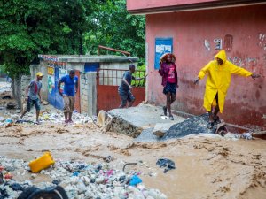 İklim Değişikliği Doğal Afetleri İkiye Katladı