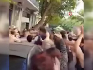 Eski Gürcistan Devlet Başkanı Saakashvili’ye Atina’da Yumruklu Saldırı