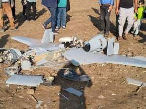 İran’ın Azerbaycan Sınırına İha Düştü