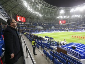 Bakan Kasapoğlu, Hatay İçin Federasyonları Harekete Geçirdi
