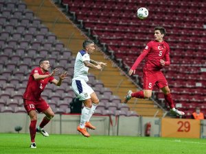 A Milli Takım 2-0 Geriye Düştüğü Maçta Sırbistan İle 2-2 Berabere Kaldı