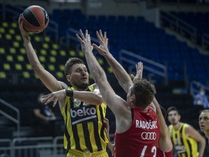 Fenerbahçe Beko, İkinci Yarıda Yıkıldı