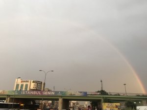İstanbul’da Gökkuşağı Sürprizi