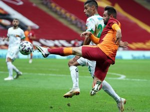 Galatasaray, 90 Artı 5’te Yediği Golle Alanyaspor’a 2-1 Yenildi