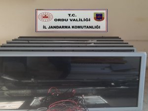 Ordu’da Pes Dedirten Hırsızlık: 400 Bin Liralık ’Akıllı Tahtaları’ Çaldılar