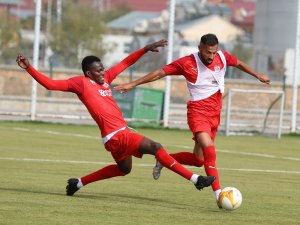 Sivasspor, Villarreal Maçına İddialı Hazırlanıyor