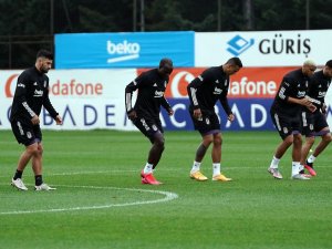 Beşiktaş Hazırlıklara Kaldığı Yerden Devam Etti