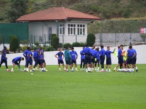 Trabzonspor, Fenerbahçe Maçı Hazırlıklarını Sürdürdü