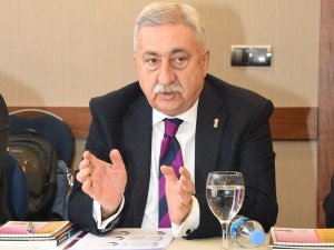Palandöken: “E-haciz Esnafın Borcunu Ödemesine Engel”