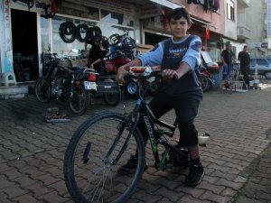 Ağaç Motorundan Moto-bisiklet Yaptı