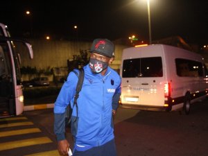 Trabzonspor, Fenerbahçe Maçı İçin İstanbul’a Gitti