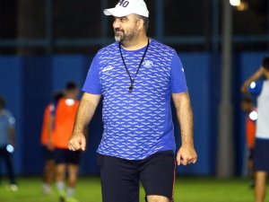 Ümit Özat: “Birlik Ve Beraberlik İçinde Başarıyı Yakalamak İstiyoruz”