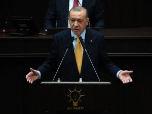 Sende Zerre Kadar Yürek Varsa Benimle İlgili Konuş, Eşimle İlgili Konuşma"