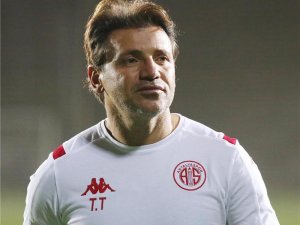 Antalyaspor’da Tamer Tuna Dönemi Sona Erdi