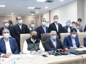 Bakanlardan Deprem Açıklaması