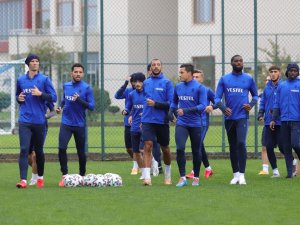 Trabzonspor Kabuslu Günleri Geride Bırakmak İstiyor