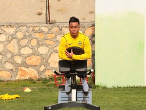 Yeni Malatyaspor’un Brezilyalı Oyuncusu Cueva, Malatya’da Olmaktan Mutlu