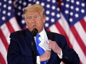 Trump’tan "Wisconsin’de Oylar Yeniden Sayılsın" Talebi